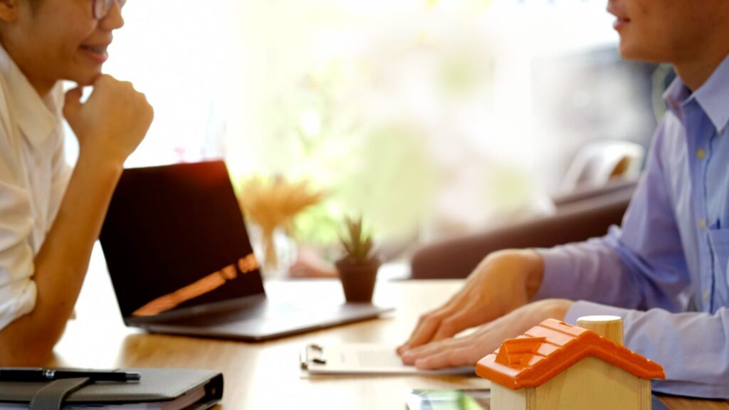 平屋専門工務店が直面する価格の天秤写真